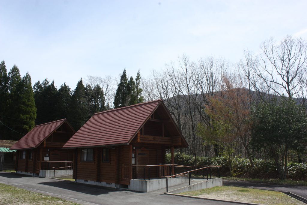 のとろ温泉天空の湯岡山県鏡野町コテージ「大空山」「富栄山」 のとろ温泉 天空の湯